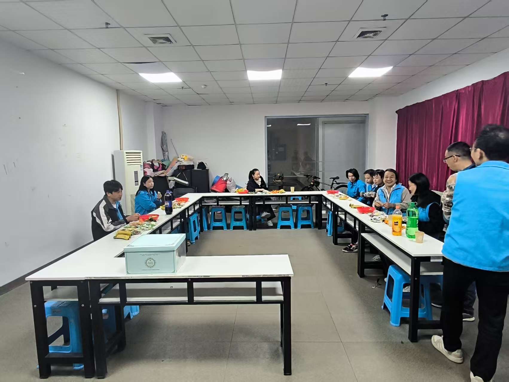 鑫晖源2026年1月份员工生日会